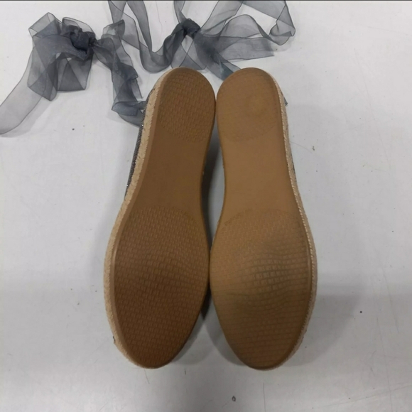 NEW Stuart Weitzman Metallic Silver Slip on Perpignon Espadrille Shoes 7.5M - Picture 6 of 7